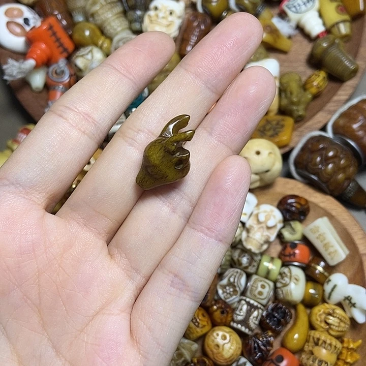 紫***來非金属直播间一物一图