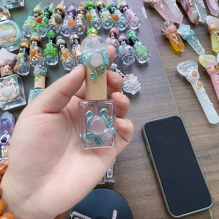 瑜****珠宝半成品水晶未镶嵌水晶