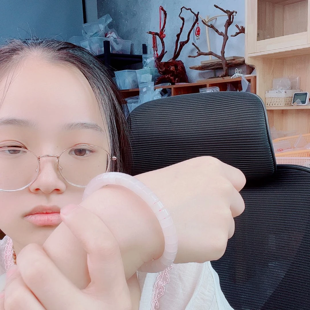 手链未镶嵌和田玉