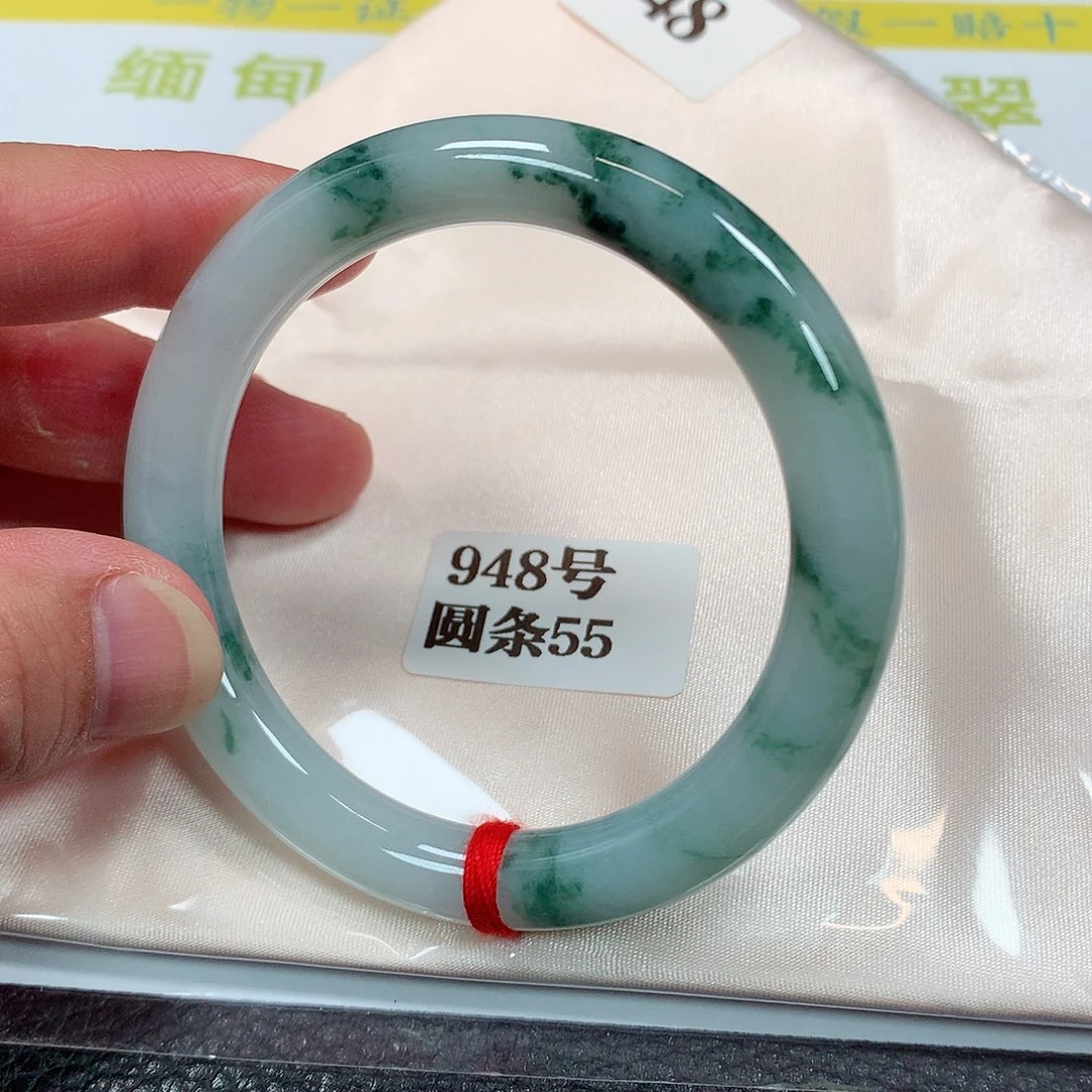 【闪购商品】未镶嵌手镯翡翠948号