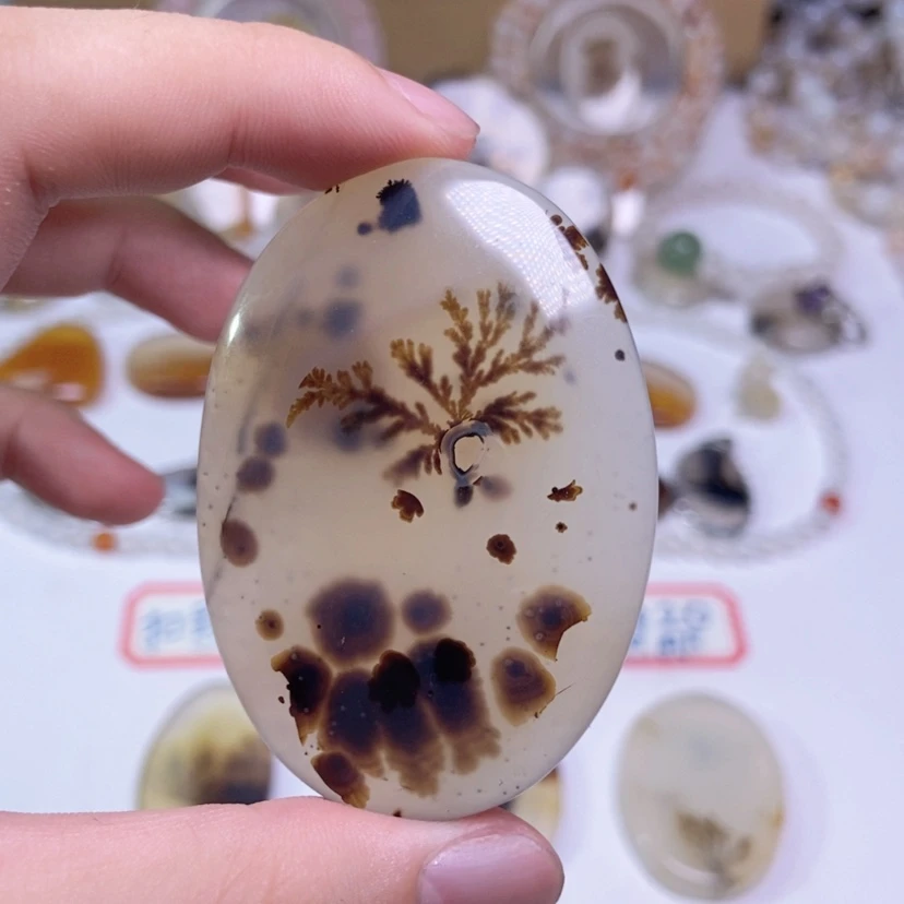 【闪购商品】玛瑙/玉髓颈饰未镶嵌