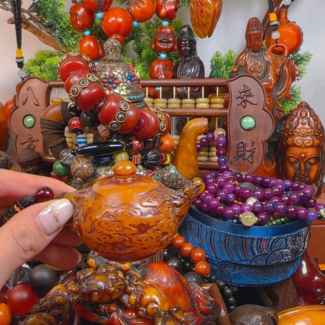 琥珀裸石未镶嵌壶