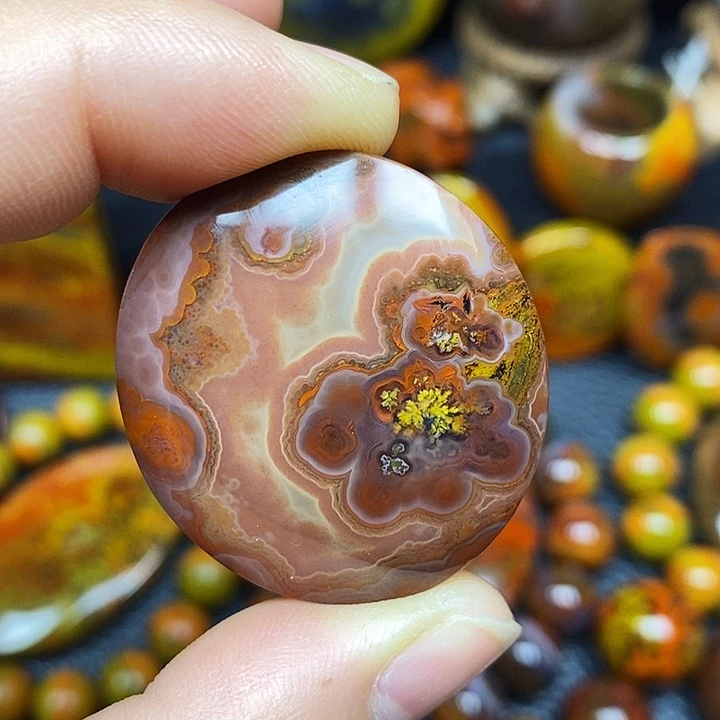 玛瑙/玉髓未镶嵌颈饰