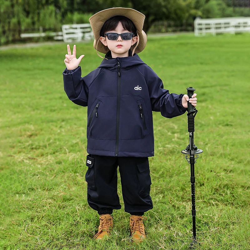 儿童冲锋衣外套春秋冬装男童三合一户外休闲内胆加厚保暖2025新款