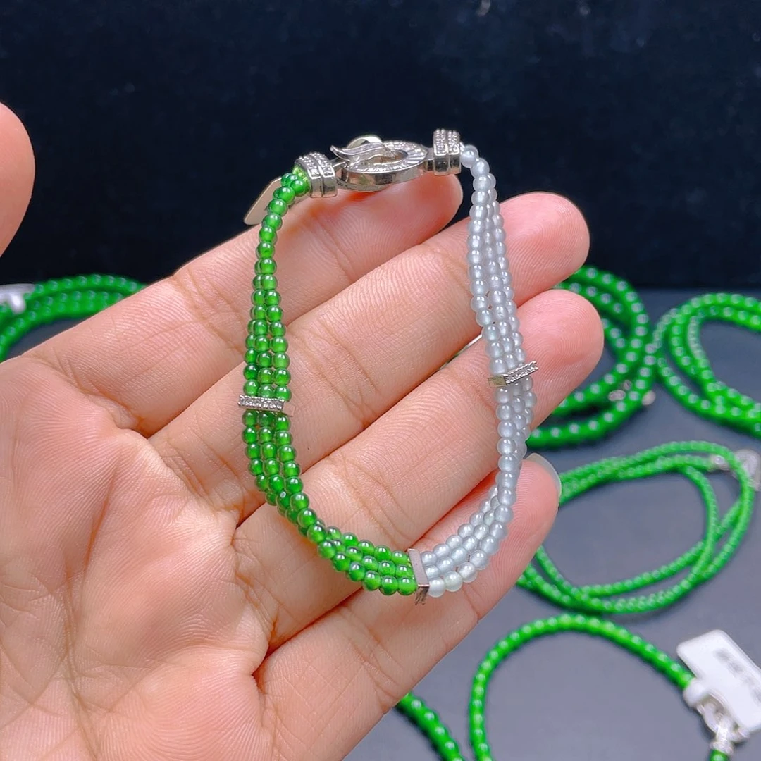 颈饰未镶嵌翡翠A货