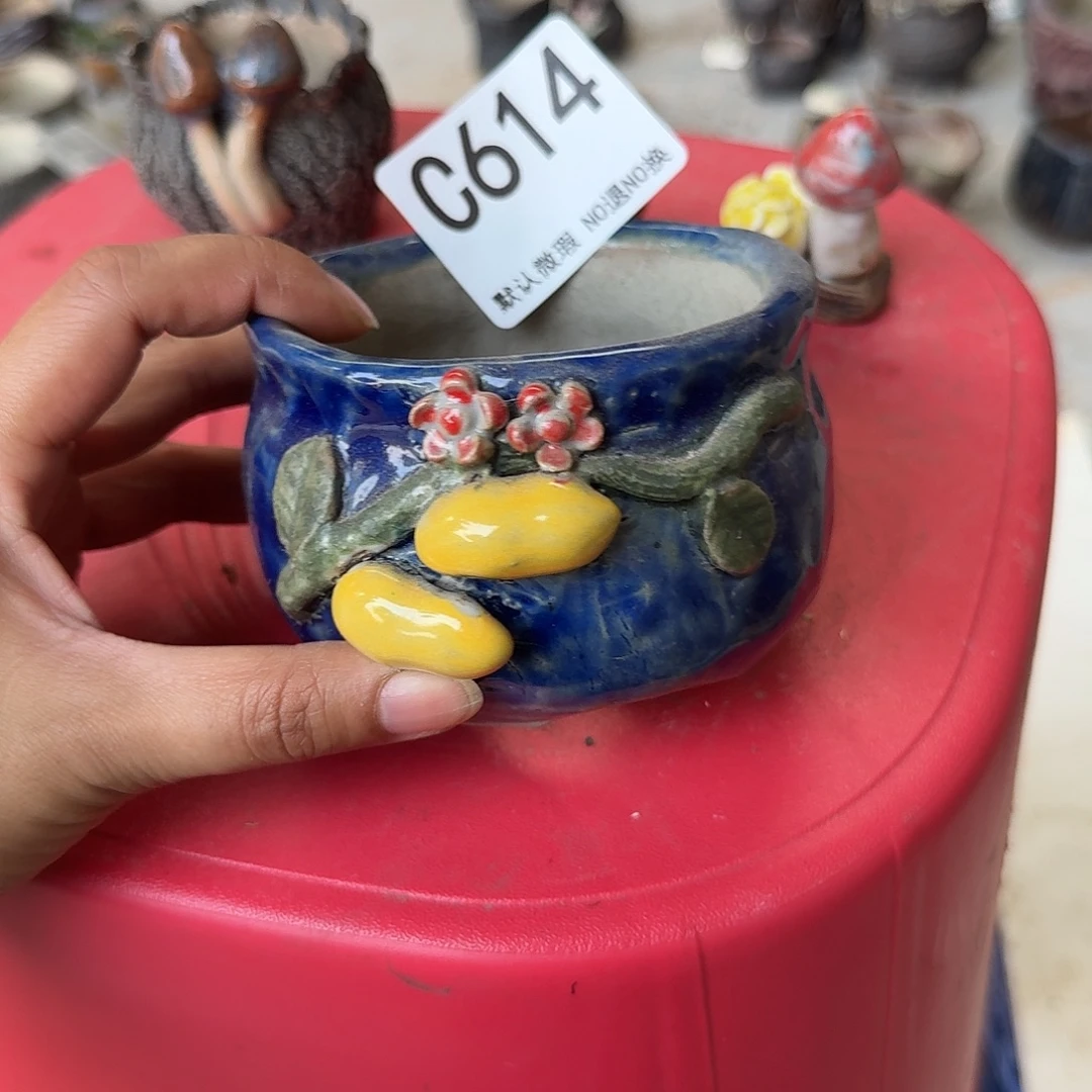 重庆小燕子陶瓷欢迎大家614