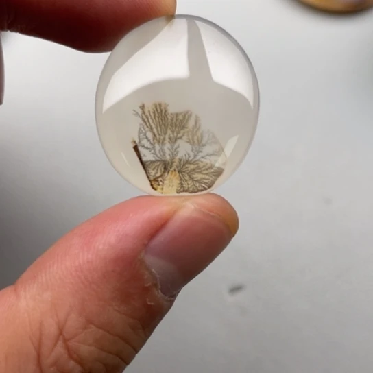 玛瑙/玉髓颈饰未镶嵌简**福