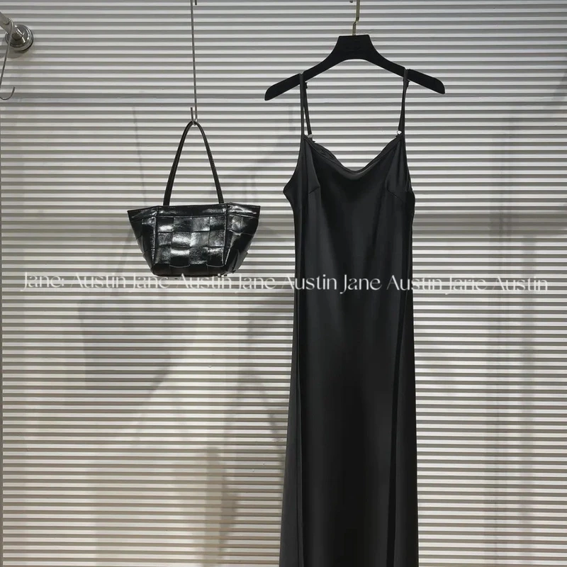 Jane Austin • （连衣裙）2025早春轻奢高端气质感连衣裙女