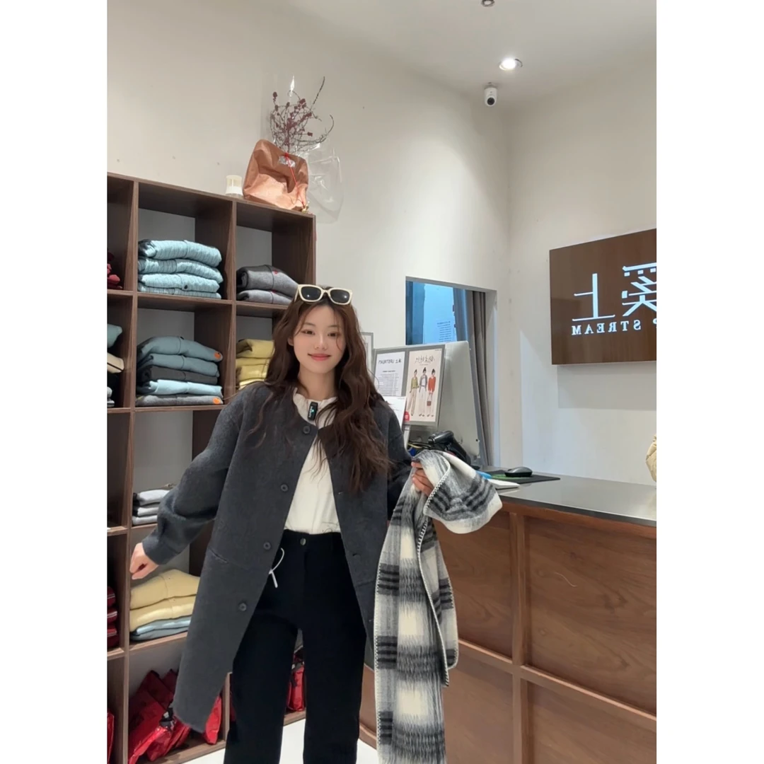 《顺丰包邮》极简灰圆领呢子大衣