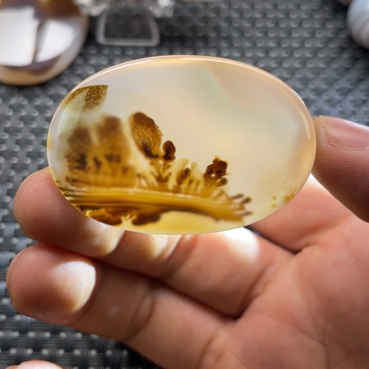未镶嵌颈饰玛瑙/玉髓细*