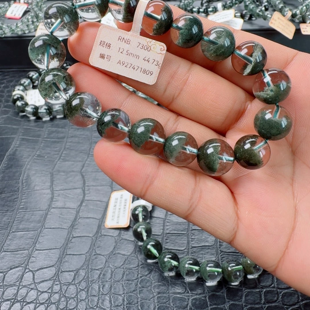 关***.水晶手链未镶嵌天然