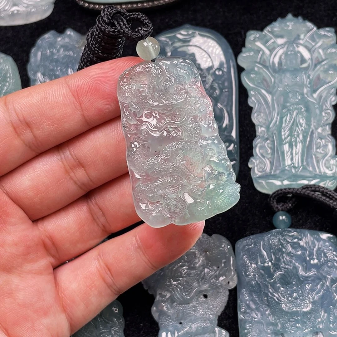 颈饰未镶嵌翡翠7，