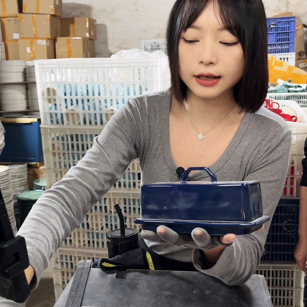 瓷片339。          两个