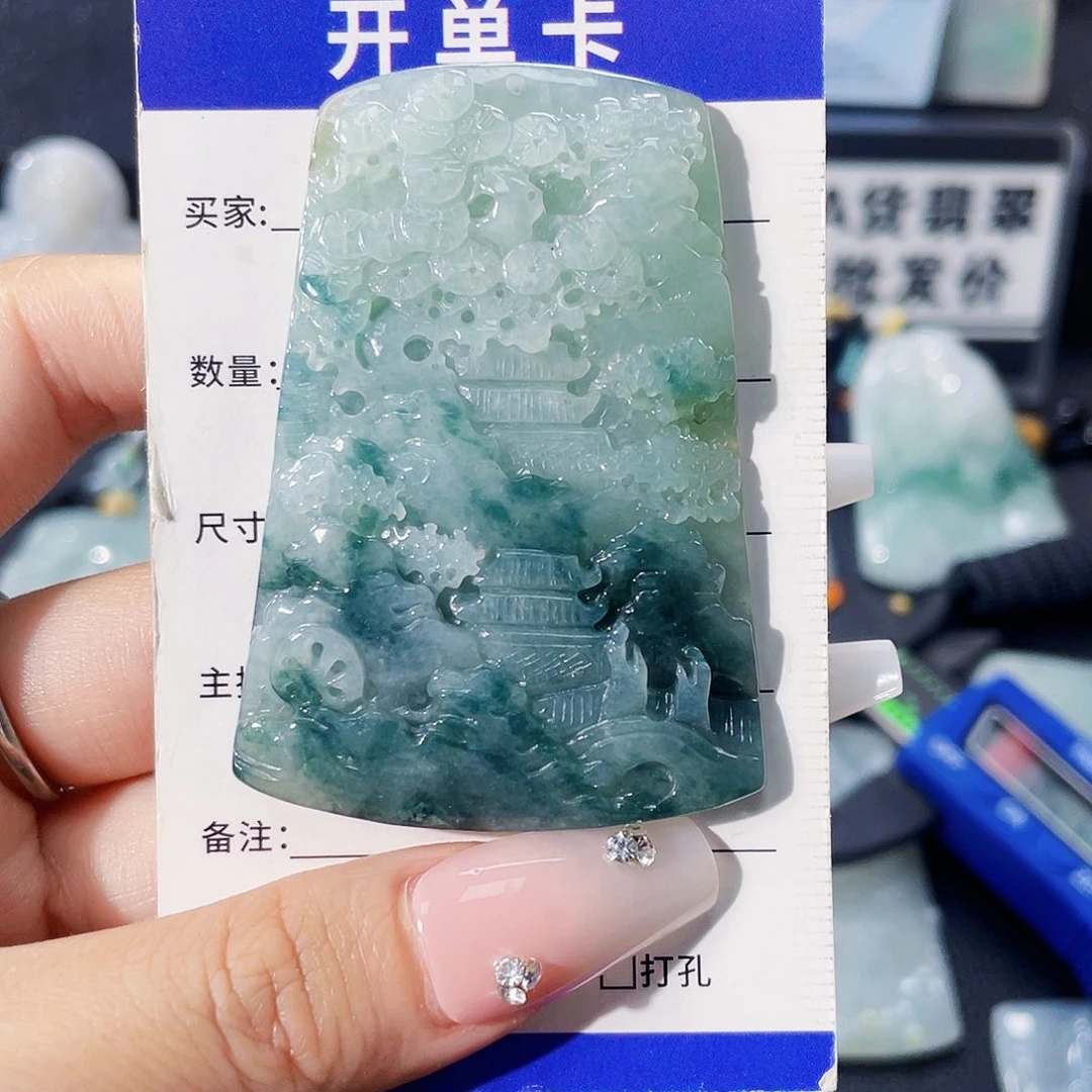 翡翠未镶嵌颈饰翡翠