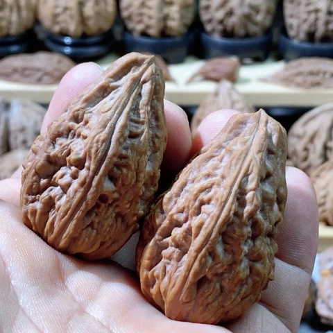 文玩核桃把件奶嘴