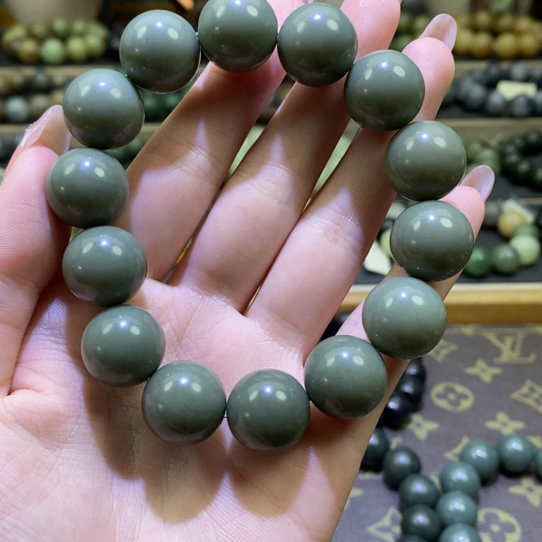 和田玉手串未镶嵌