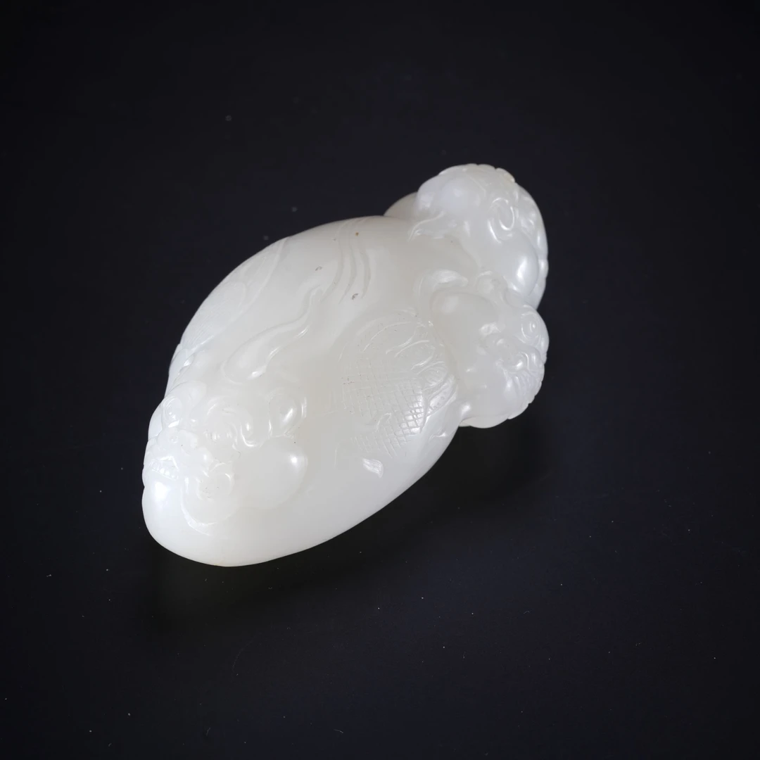 HTY5-38臻藏·和田白玉瑞兽