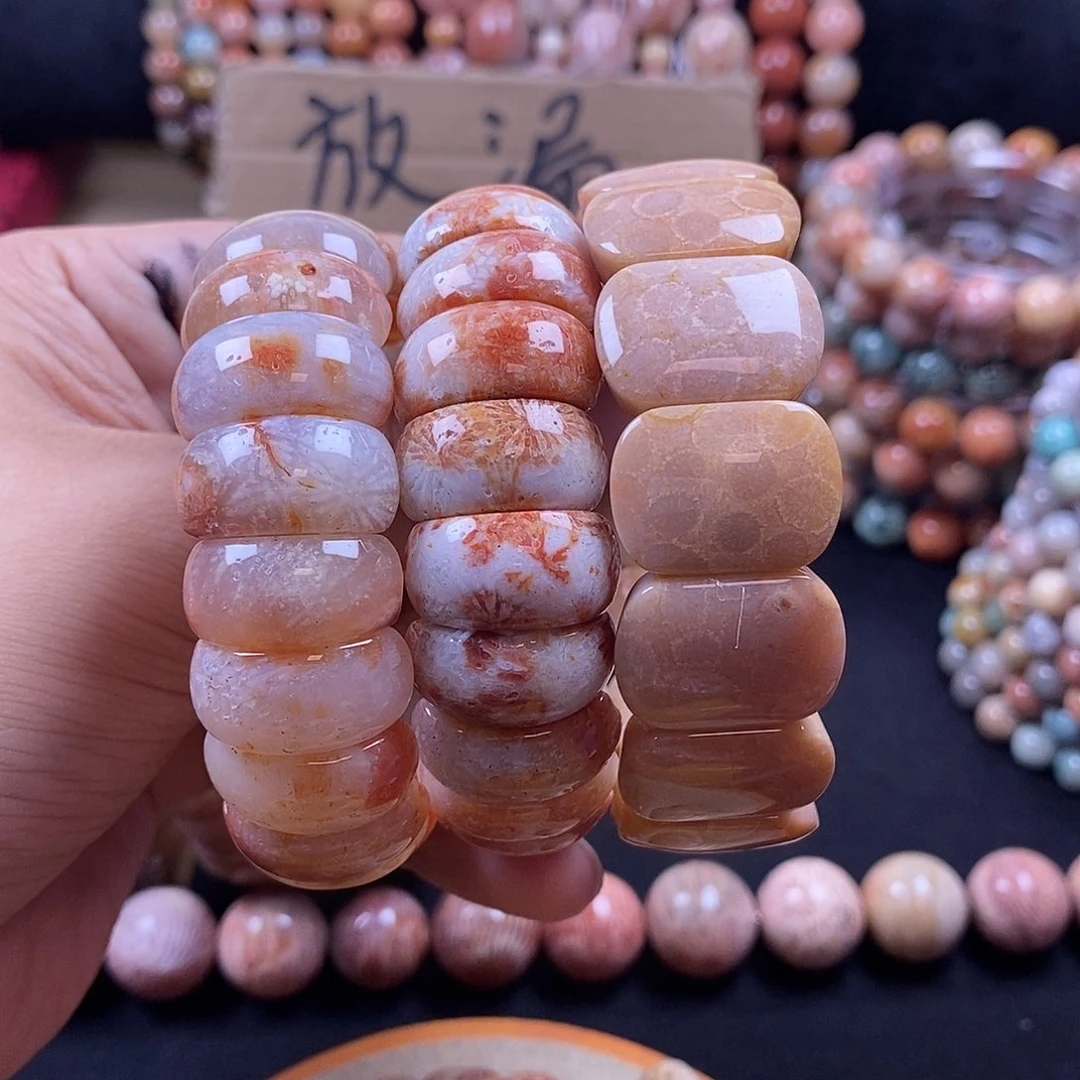 硅化珊瑚（珊瑚玉）手牌未镶嵌冷*
