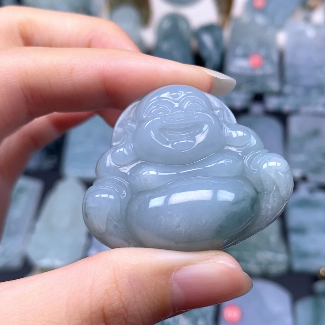 翡翠未镶嵌颈饰佛公