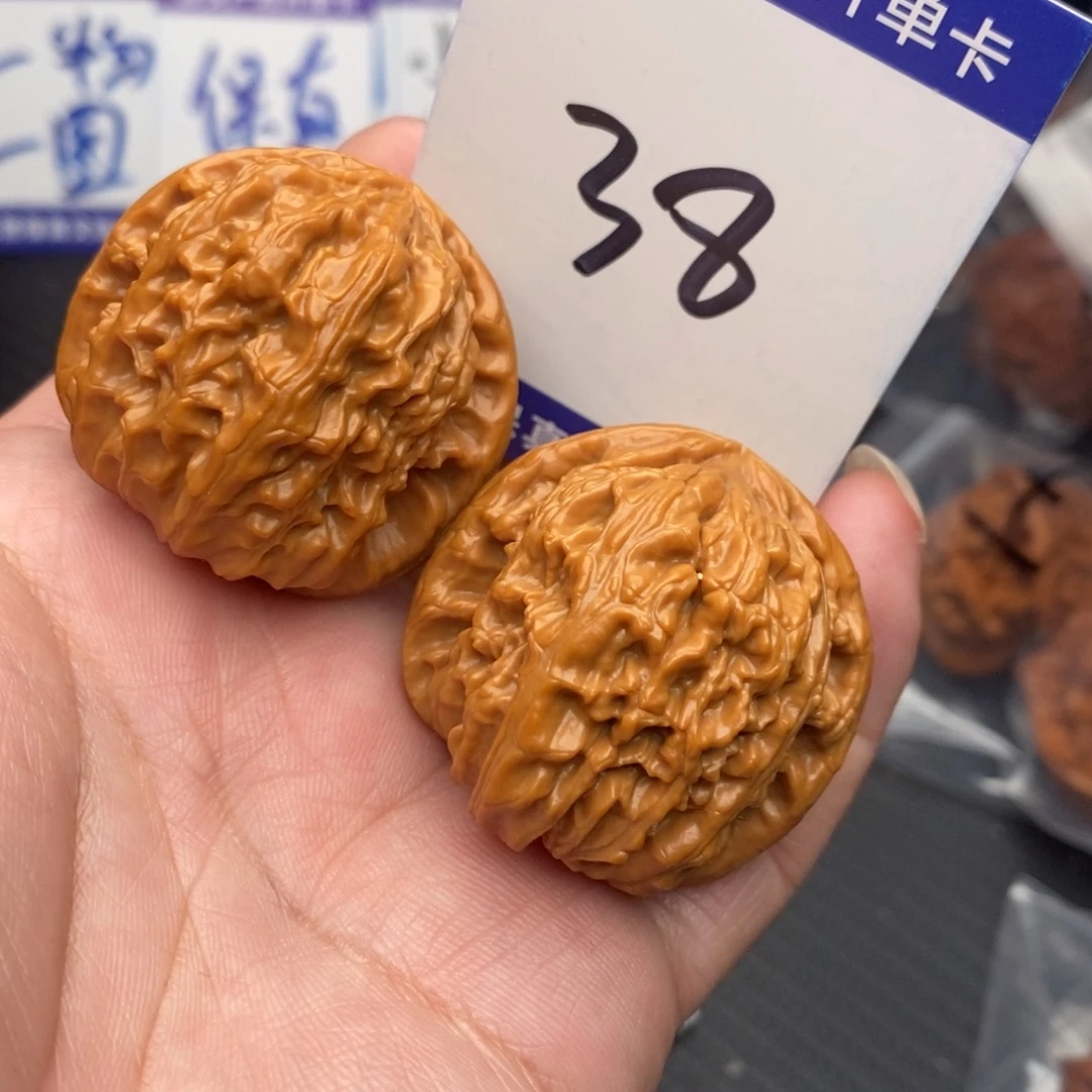 把件文玩核桃白狮子37