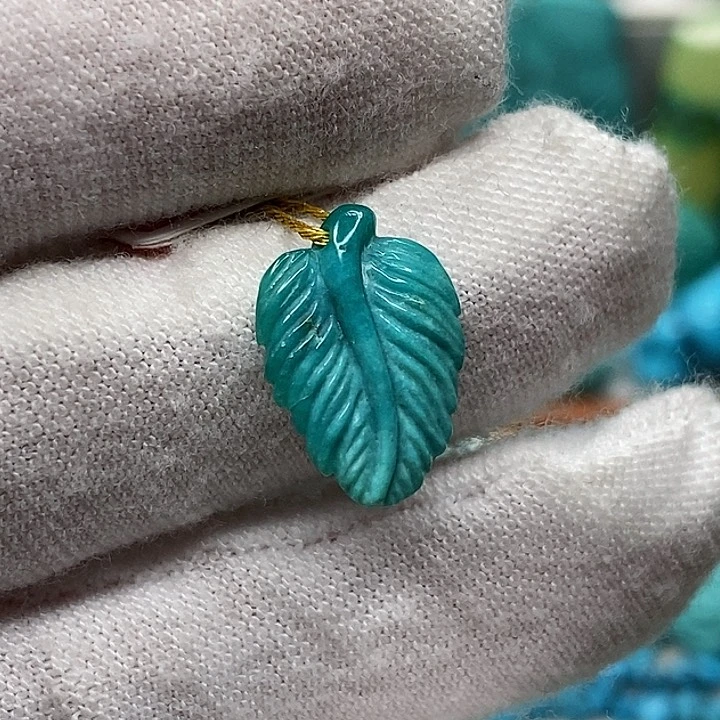 未镶嵌绿松石天然原矿 带武汉地大证书