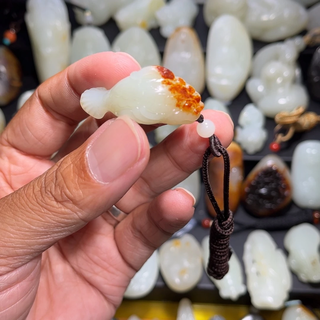 和田玉颈饰未镶嵌泓*