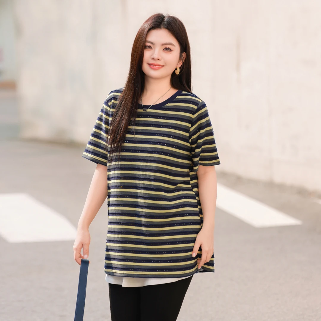 【镂空撞色条纹针织显瘦短袖T恤】MsShe大码女装2025夏装K2504002