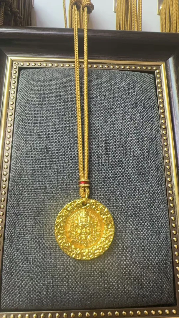 黄财神吊坠999时尚气质轻奢简约A84