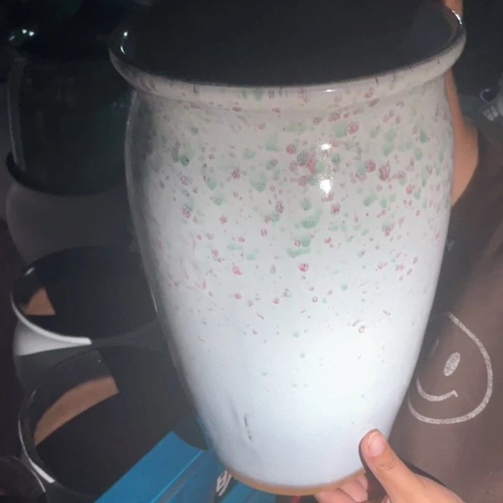 紫砂花盆口20高33瑕疵瑕疵