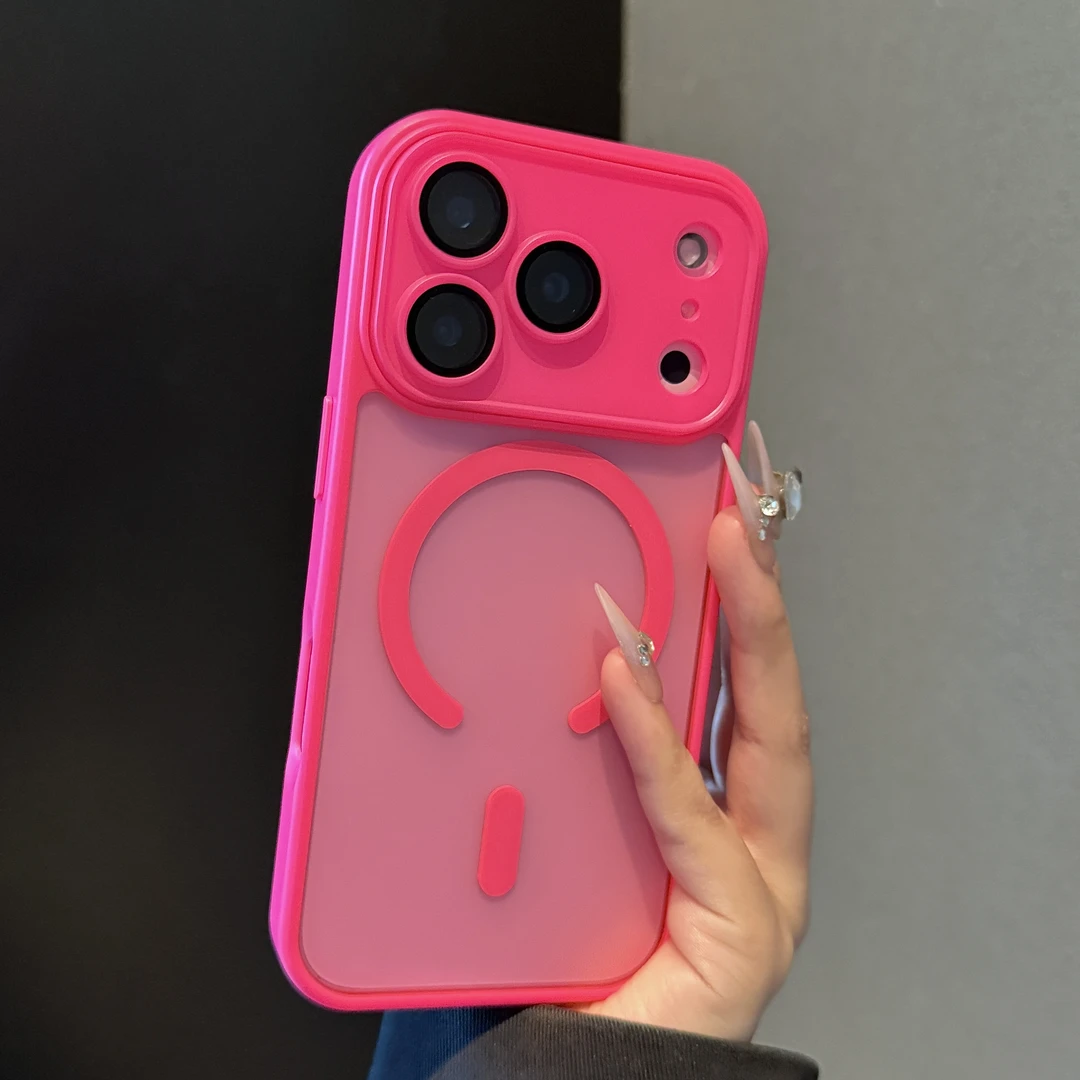 新款17磨砂肤感超薄磁吸适用于苹果17promax手机壳iPhone16Promax