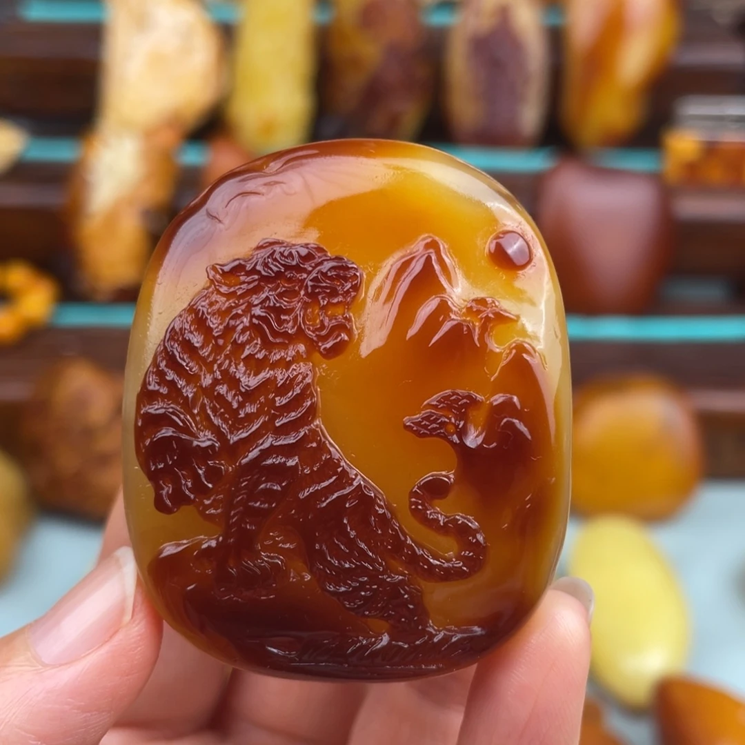 定制琥珀未镶嵌蜜蜡虎牌
