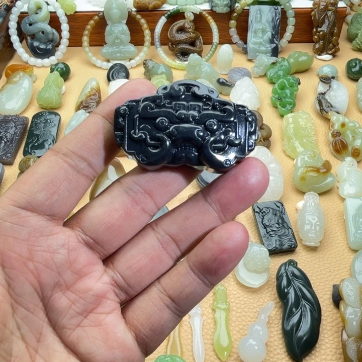 和田玉颈饰未镶嵌定制款