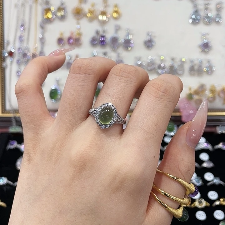 梧***林岫玉银S925镶嵌戒指