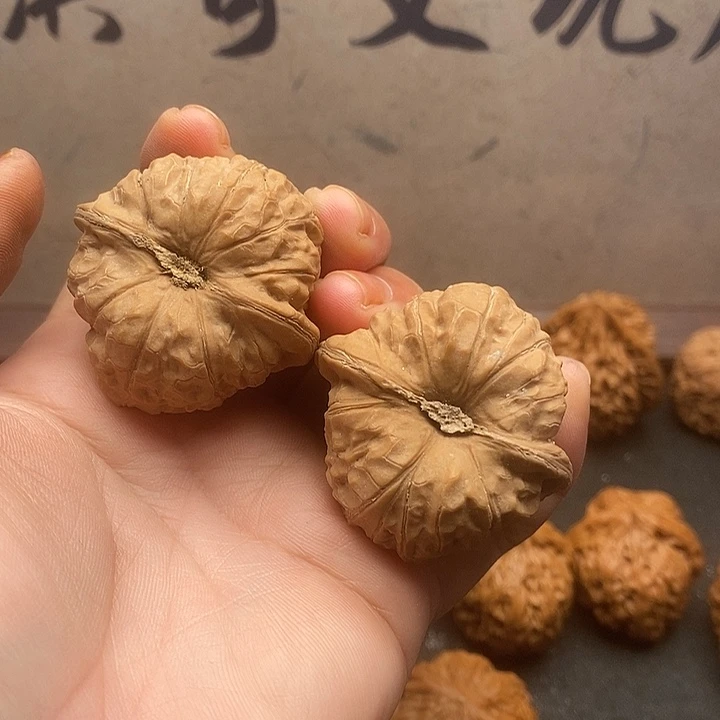 文玩核桃吊坠放漏南瓜墩42尺寸