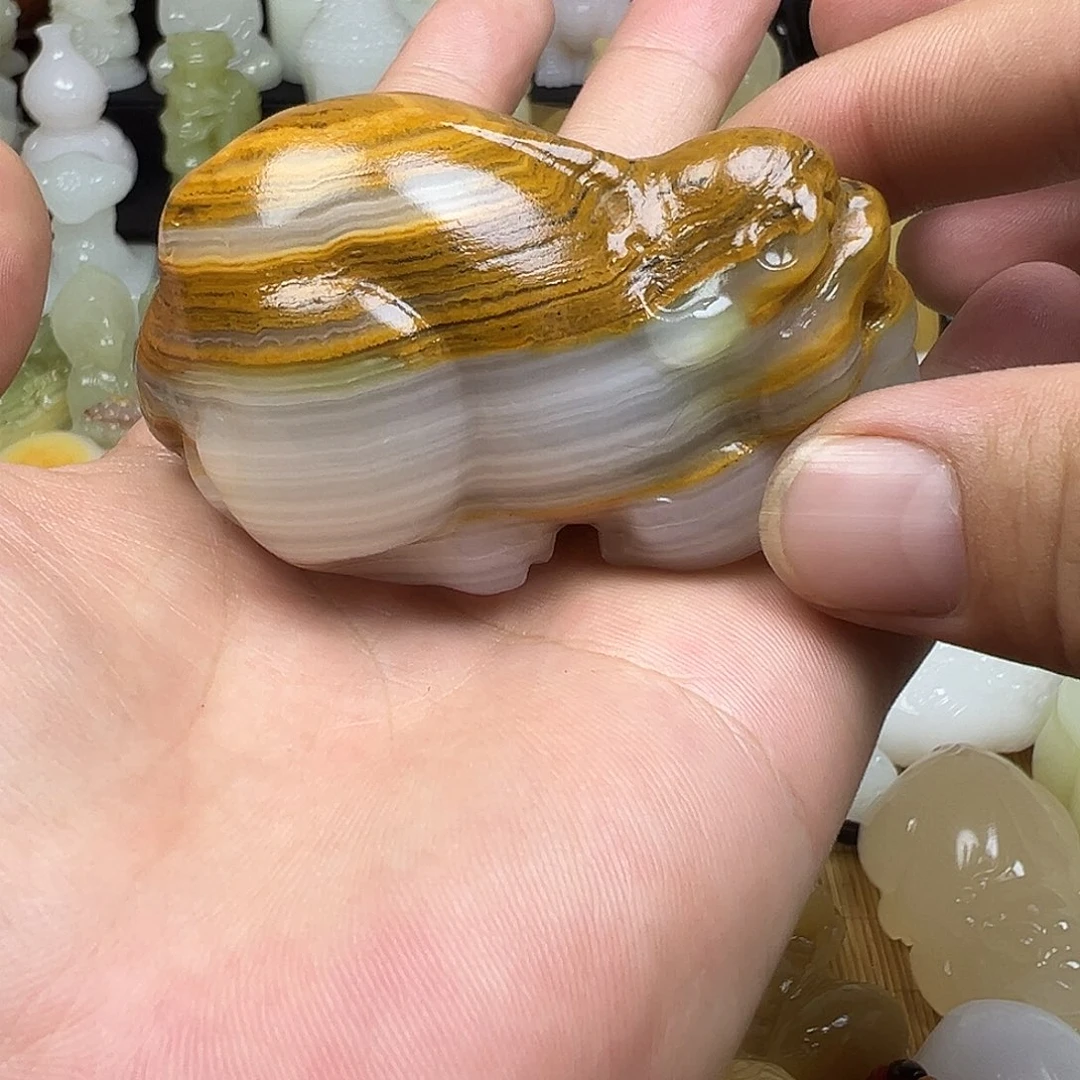 石材常**告手工雕刻貔貅手把