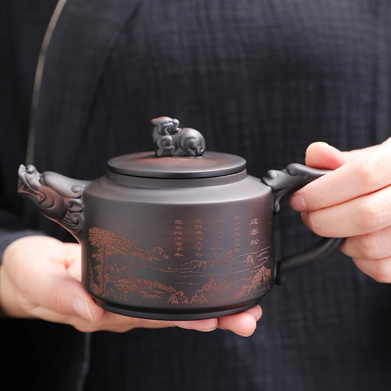 紫陶迎客松祥龙壶250毫升（陈荣火）C15