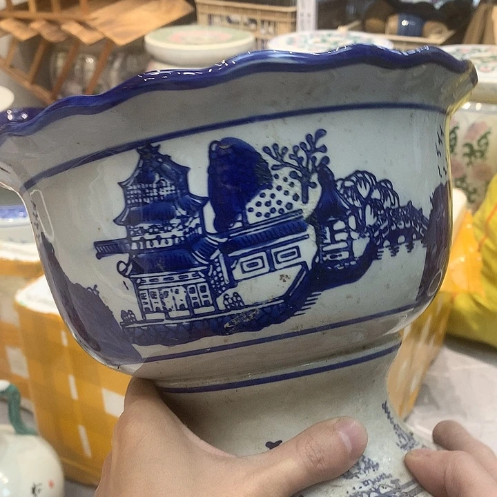 花盆1472583699874563