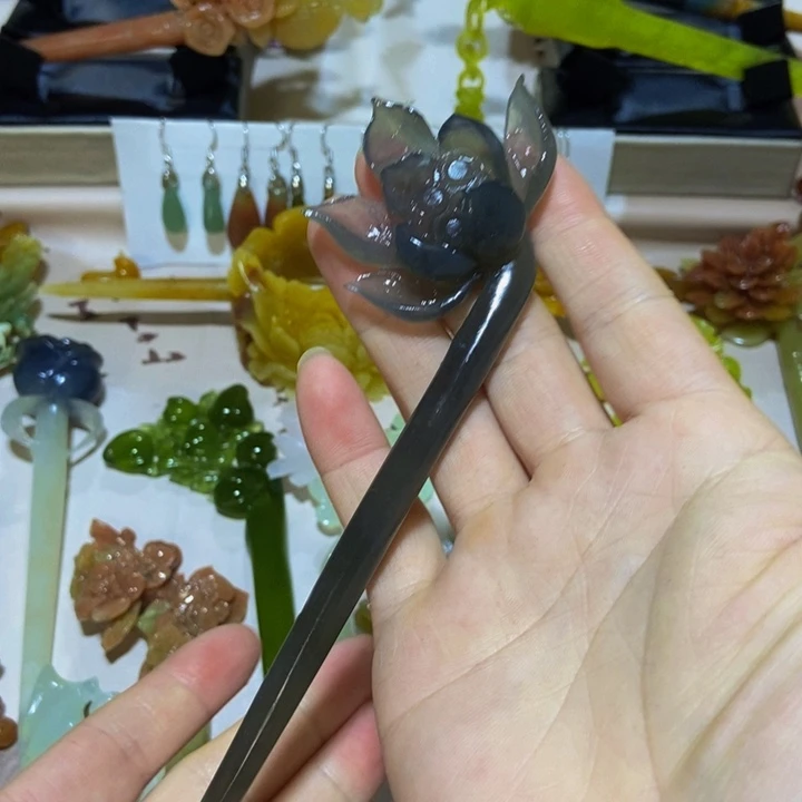 蛇纹石玉发簪未镶嵌