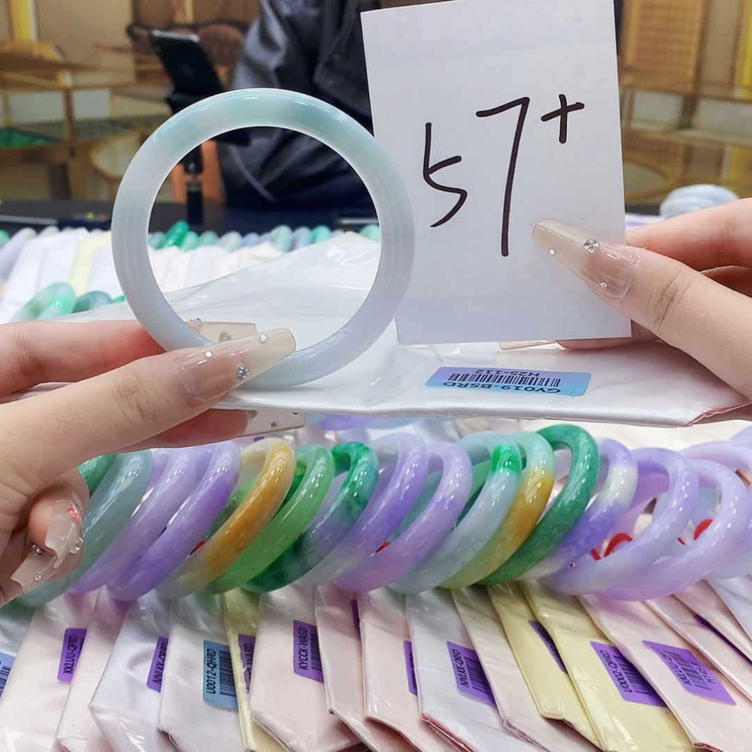 翡翠未镶嵌手镯bn