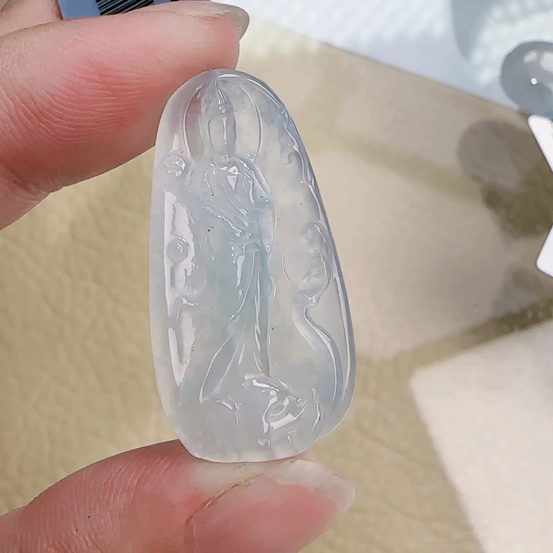【闪购商品】翡翠未镶嵌项圈