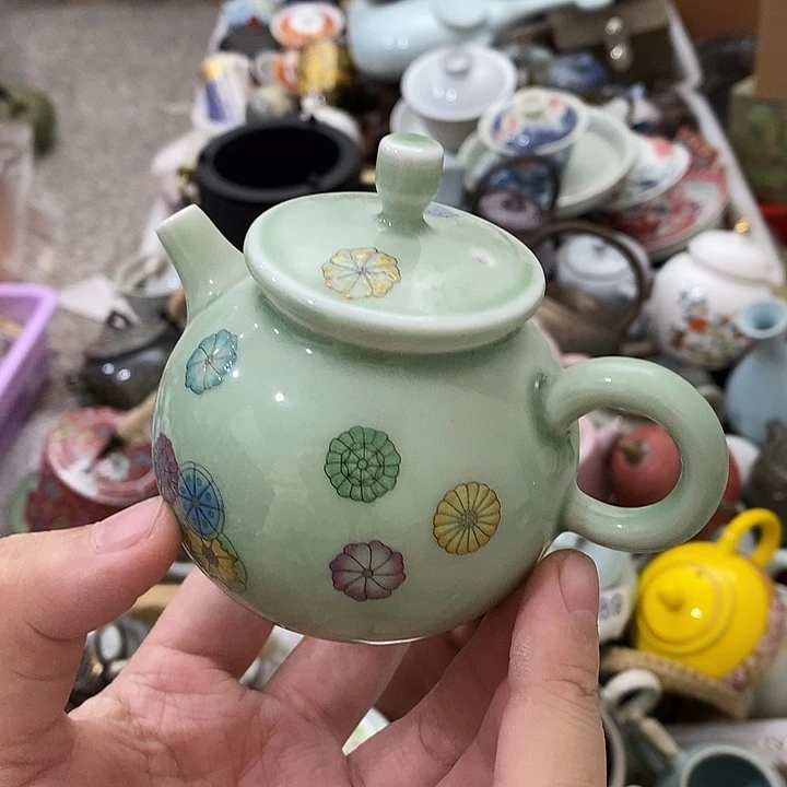 陶瓷艺术品及陶瓷制品