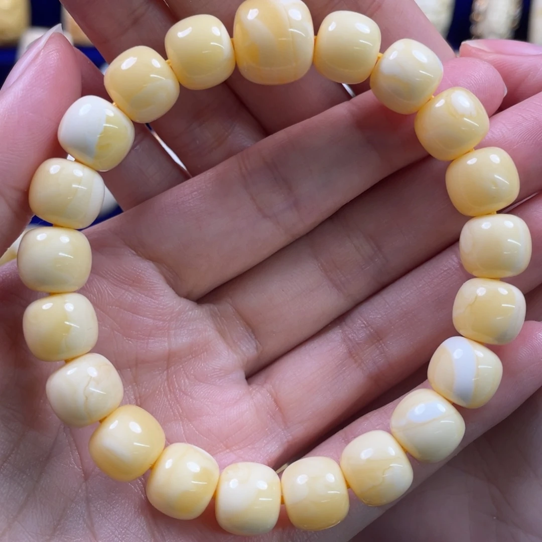 琥珀未镶嵌裸石琥珀蜜蜡