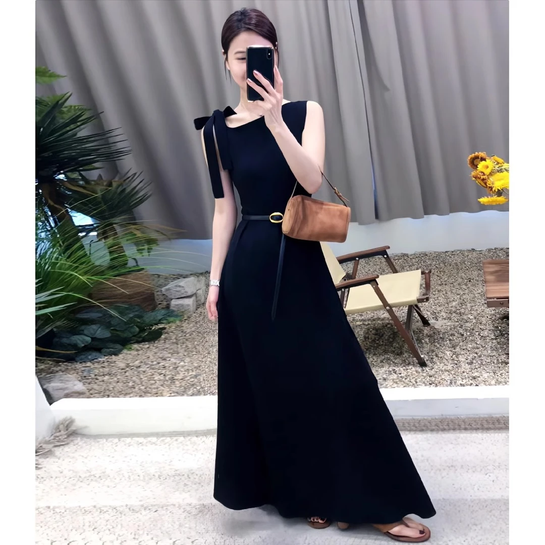 法式赫本风时尚系带黑色连衣裙女夏季新款复古洋气修身无袖长裙子