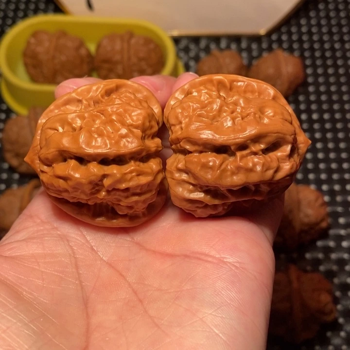 把件文玩核桃裂谷四深开背腿蛙王