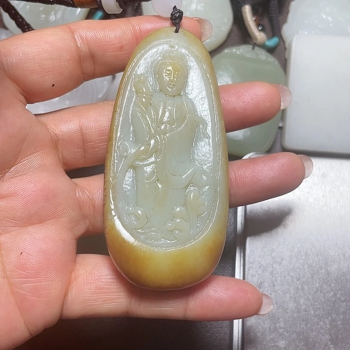 阿***哥和田玉未镶嵌颈饰