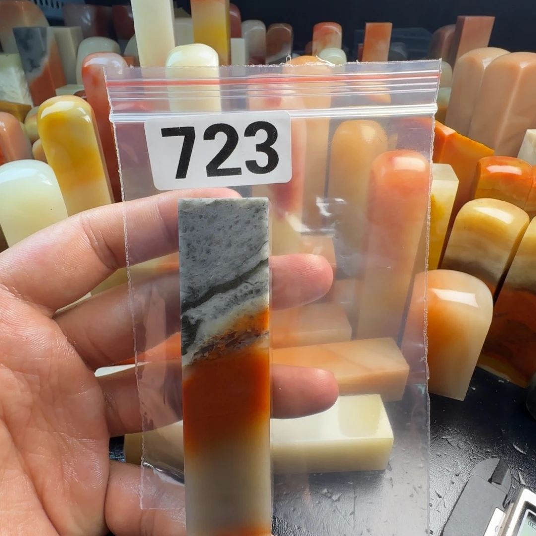 阿****老挝石密密麻麻hbnnnmmm