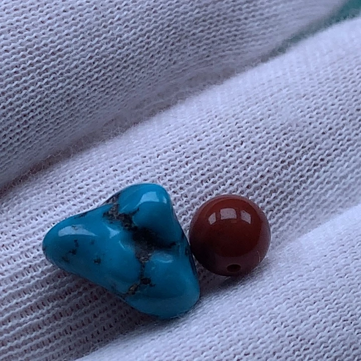 南红玛瑙未镶嵌珠宝奇石