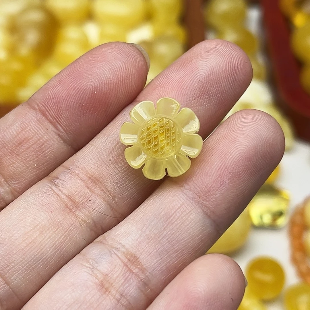 蜜蜡未镶嵌裸石天然