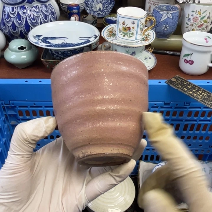 他家瓷器真美…开播了