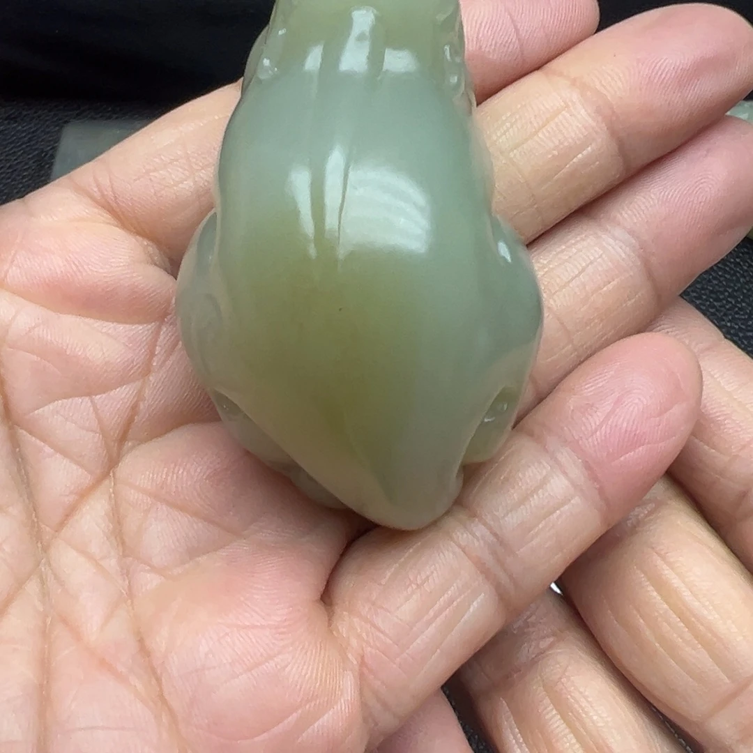 和田玉（糖玉）未镶嵌吊坠(不含链)